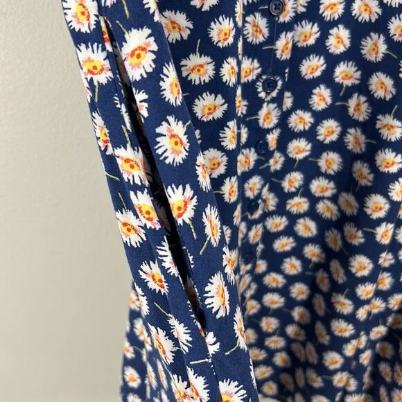 Band of Gypsies Dress W/ Pockets Floral Button Up Tie Back Women’s Medium Multi - Picture 7 of 7